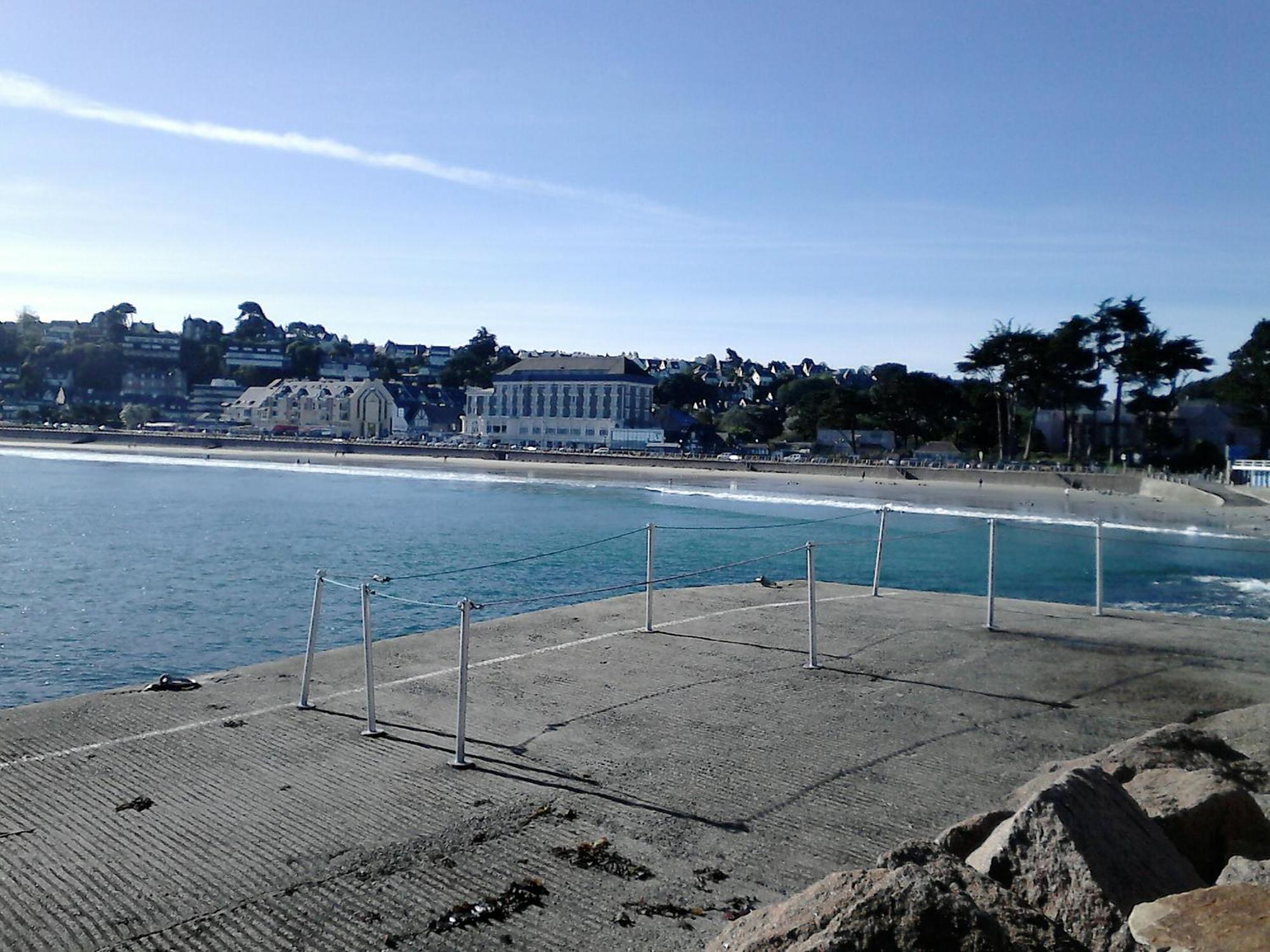 La Maison D'Annick Perros-Guirec Luaran gambar